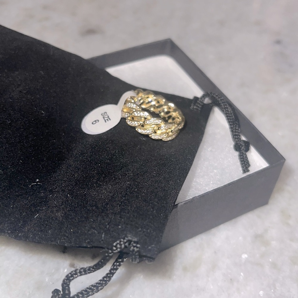 Cuban link ring . 14K gold plated